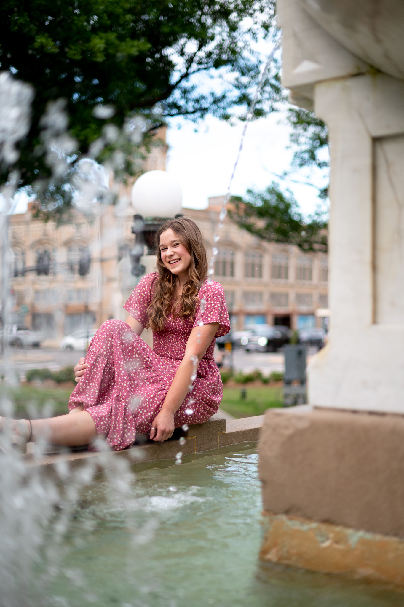 Culbertson Fountain, Downtown Paris, TX senior portrait photographer
